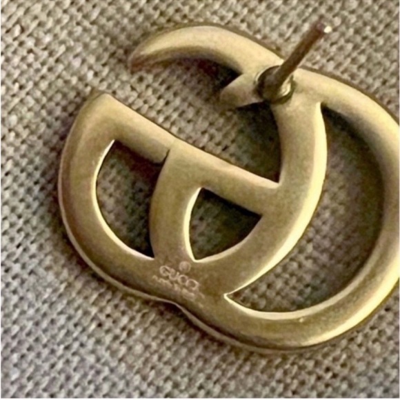 Gucci Metallic GG Logo Earrings - Picture 2 of 11